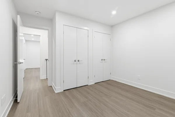 Upstairs at Regal Heights, Toronto photo 17
