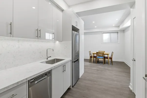 Downstairs at 26 Biggar Ave photo 5