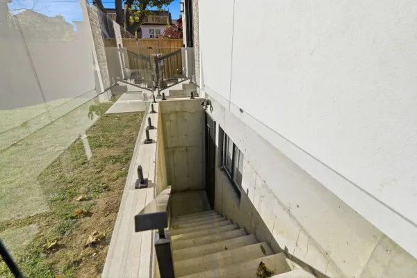 Downstairs at 26 Biggar Ave photo 23